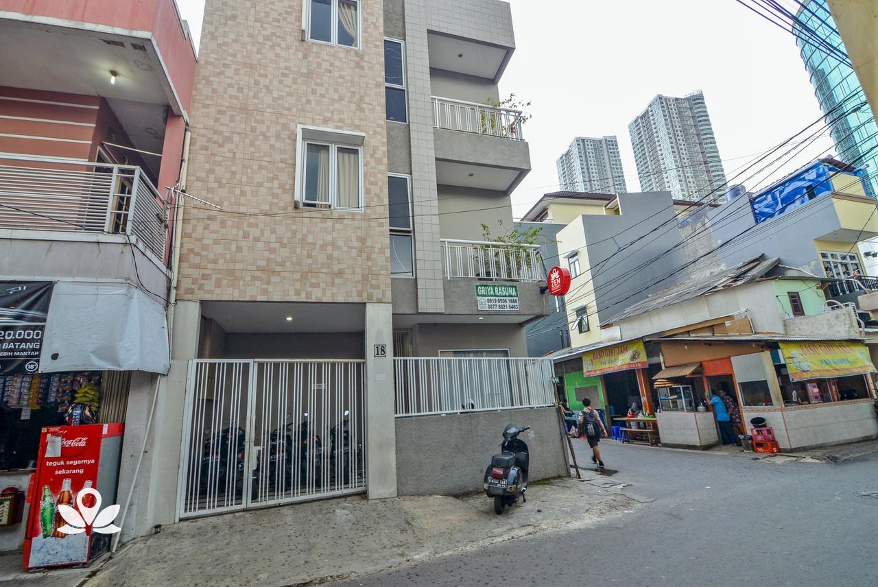 Zen Rooms Karet Pedurenan Jakarta Buitenkant foto