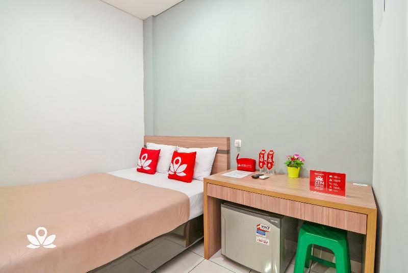 Zen Rooms Karet Pedurenan Jakarta Buitenkant foto